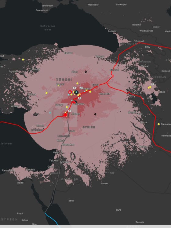 Titelbild zum Erdbebenbeitrag. Die Karte zeigt das Erdbeben in der Türkei und Syrien 2023 sowie die Plattengrenzen.